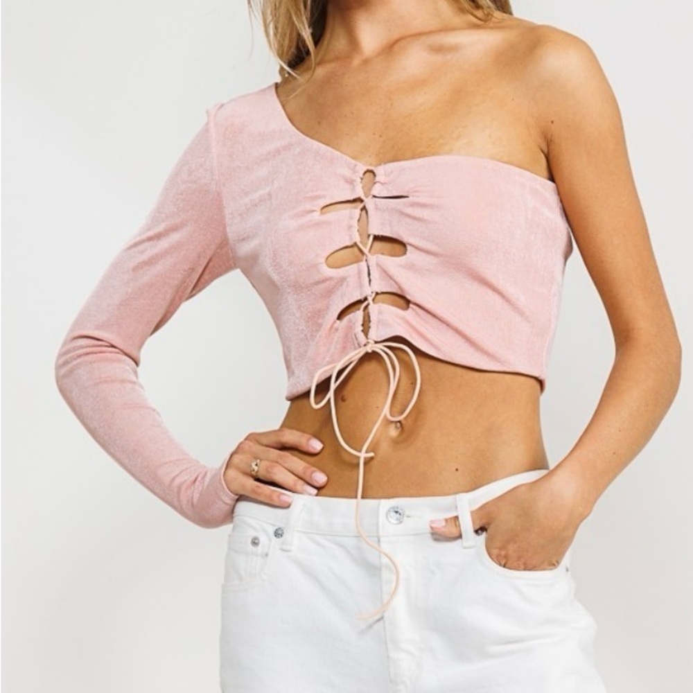 BETTER BE Blush LILY ONE SHOULDER SLINKY TOP - Picture 2 of 3